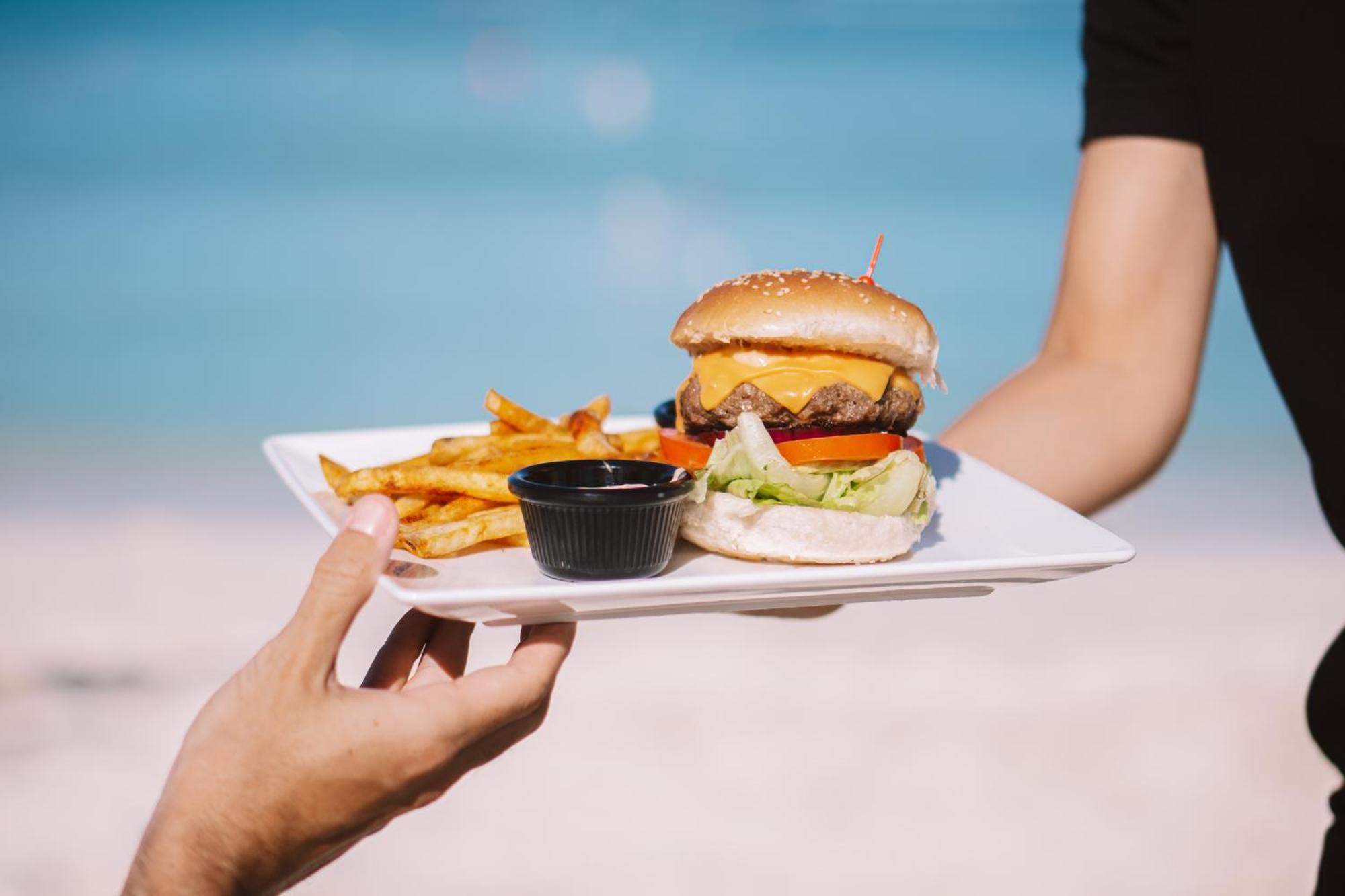 מלון פאלם ביץ' Tryp By Wyndham Aruba (Adults Only) מראה חיצוני תמונה